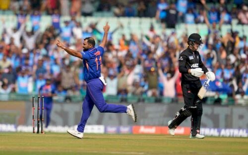 ब्रेकिंग -IND vs NZ ODI :  रायपुर मे शमी , सुंदर और पांड्या ने मचाया बवाल….108 रन पर पूरी टीम ढेर…। चमन बहार