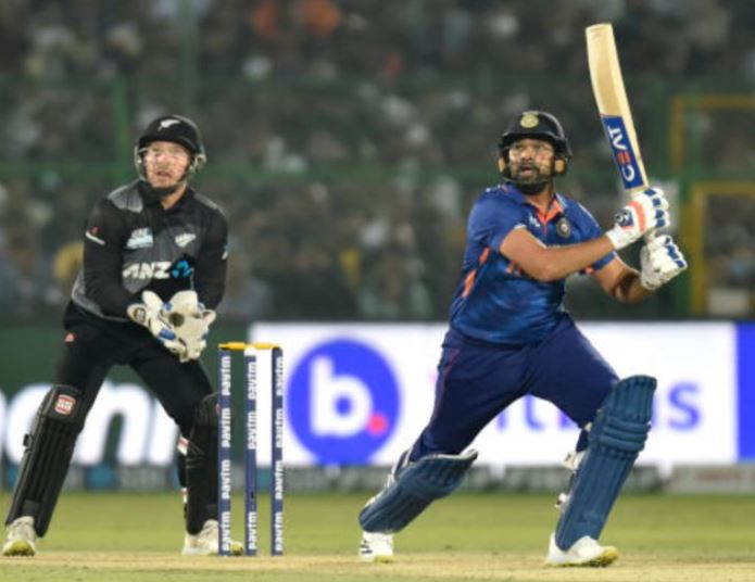 IND vs NZ : 8 विकेट से भारत ने जीता मैच… रोहित शर्मा ने लगाया अर्धशतक….विराट कोहली ने बनाये 11 रन… पढ़ें….। चमन बहार